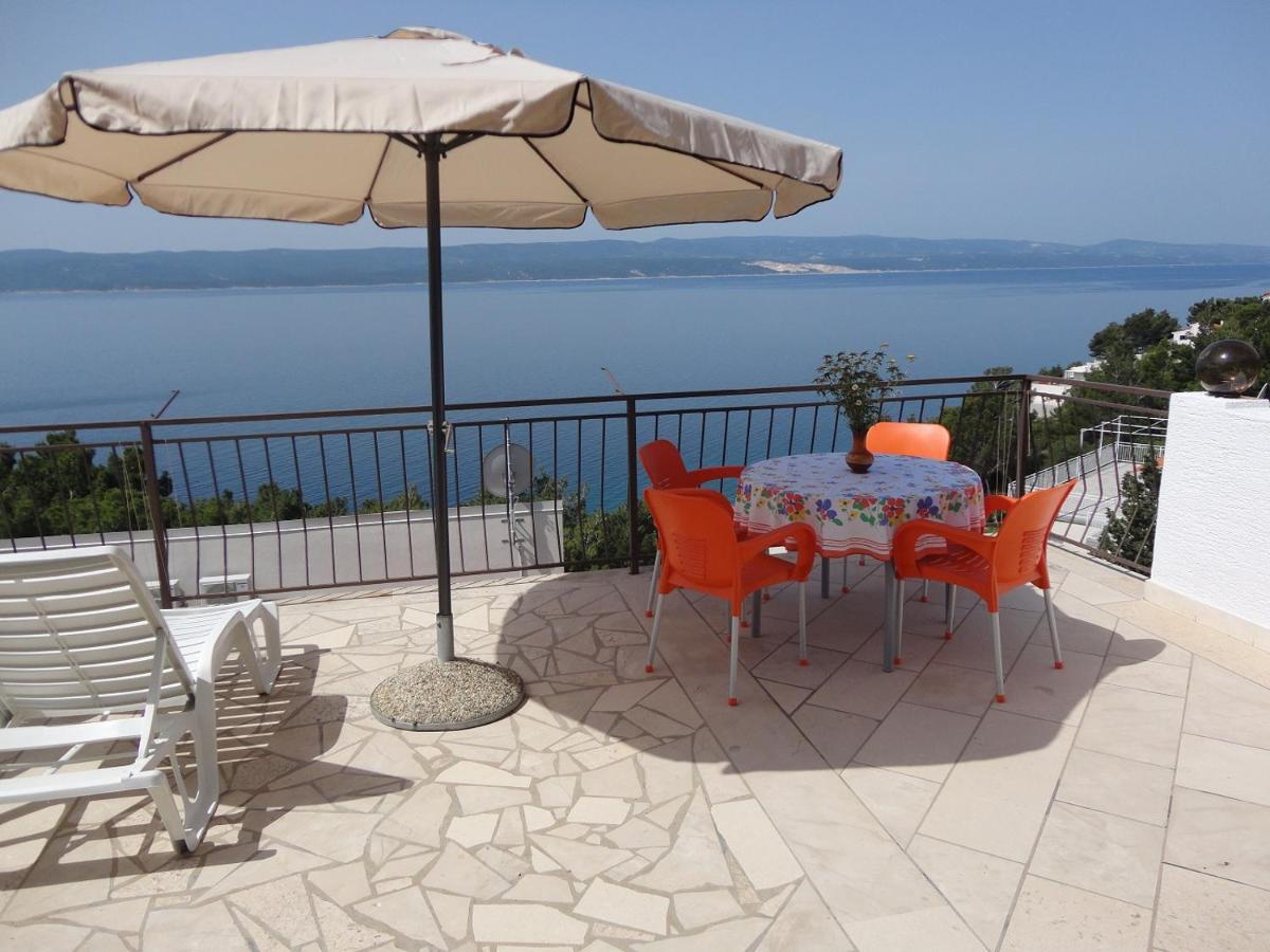 Apartman Lucijan Marusici  Buitenkant foto